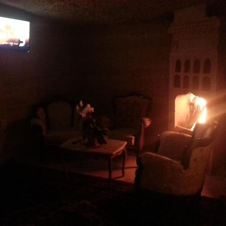 Family Cave Suite Hotel Goreme Room photo