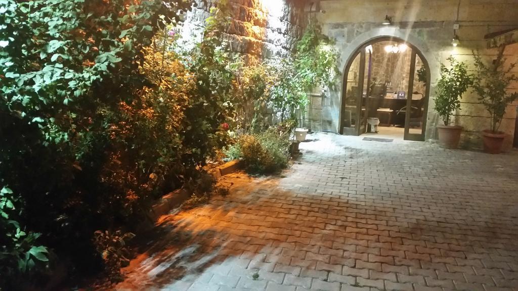 Family Cave Suite Hotel Goreme Exterior photo