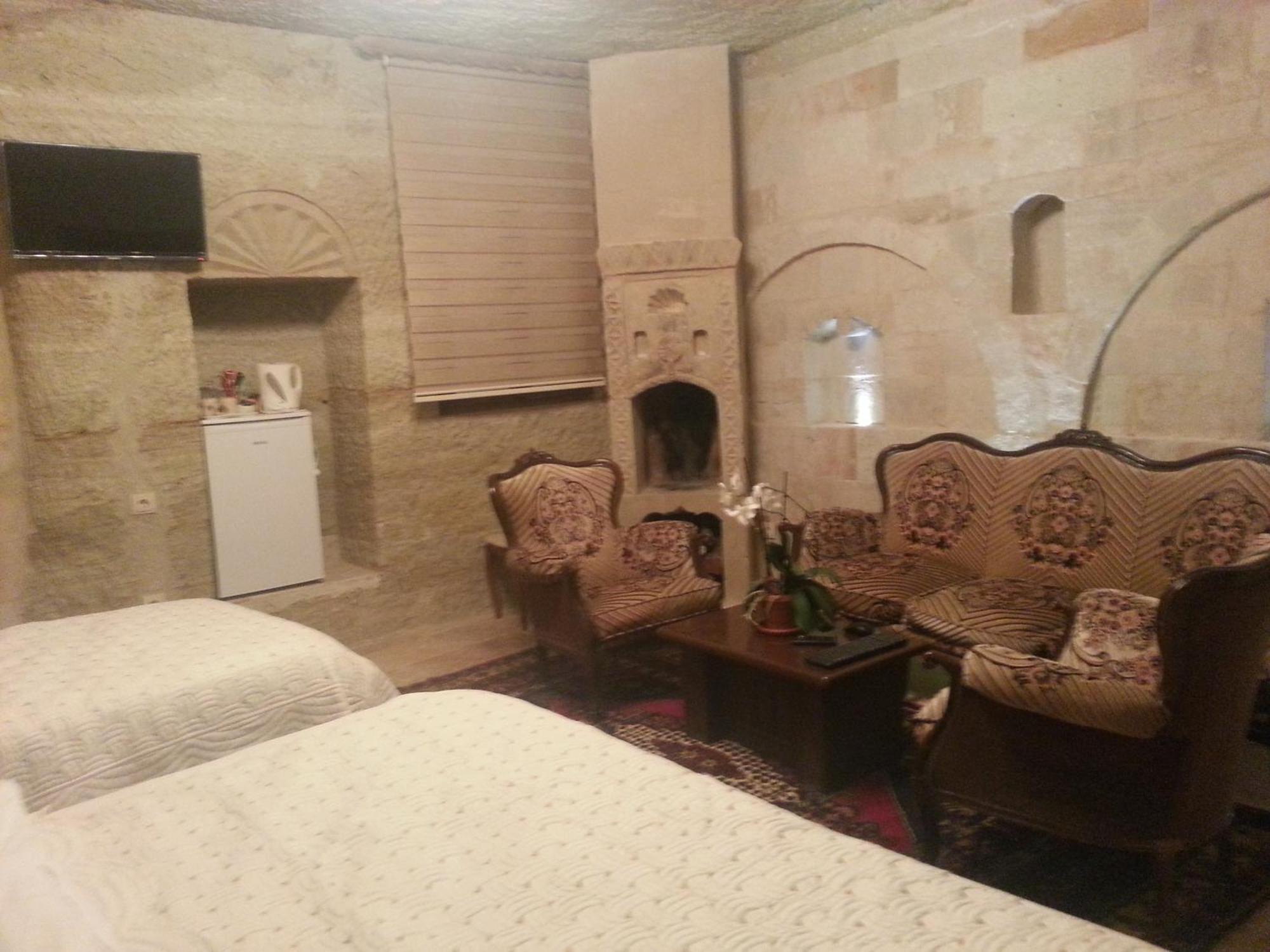 Family Cave Suite Hotel Goreme Room photo