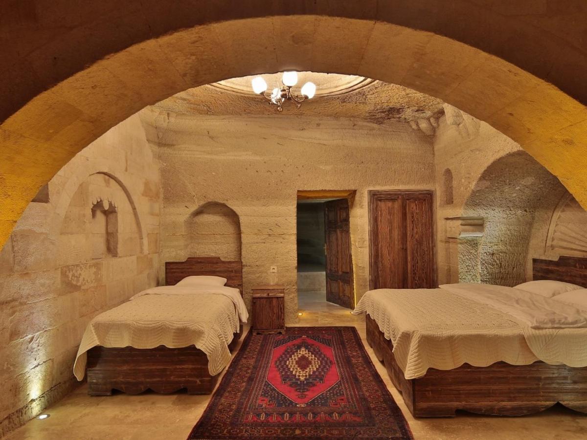 Family Cave Suite Hotel Goreme Exterior photo
